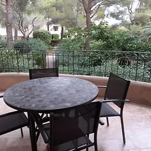 https://residence-porto-di-mar-cavalaire.fr-provencehotel.com