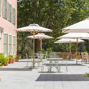 https://domaine-la-plume.fr-provencehotel.com