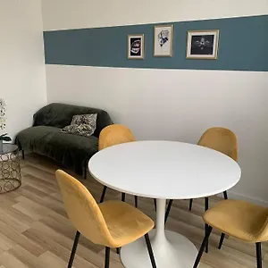  Appartement Armorique - Commerces